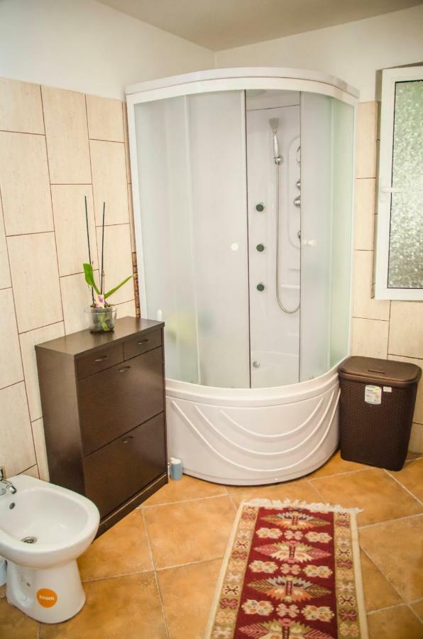 הוילה Rîşnov Casa Csiki מראה חיצוני תמונה
