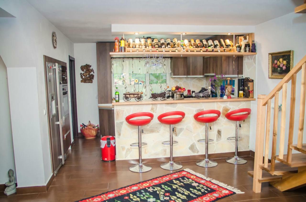 הוילה Rîşnov Casa Csiki מראה חיצוני תמונה